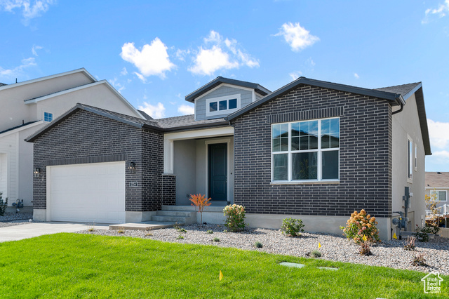 Photo 3 for MLS #2094881 at 2554 S Sinbad Way