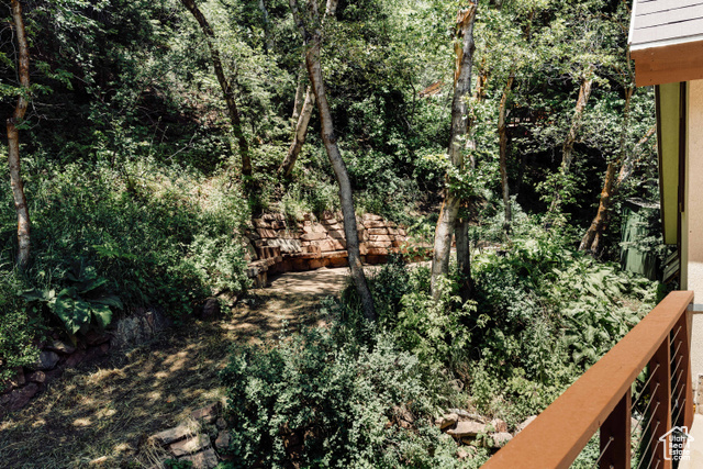 Photo 11 for MLS #2094912 at 2205 N Pinecrest Canyon Rd