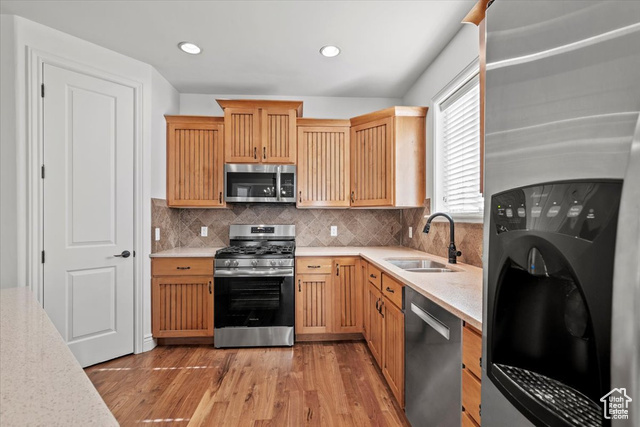 Photo 4 for MLS #2094916 at 1076 W River Hill Dr