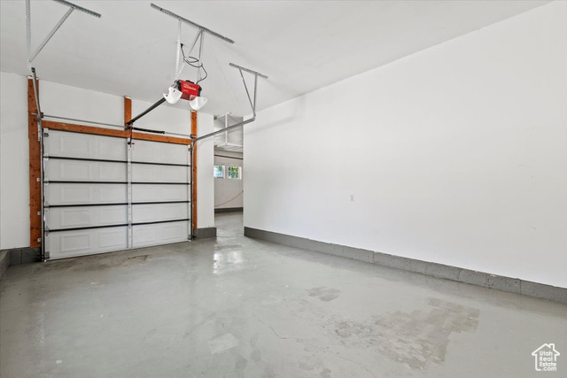 Photo 36 for MLS #2094916 at 1076 W River Hill Dr