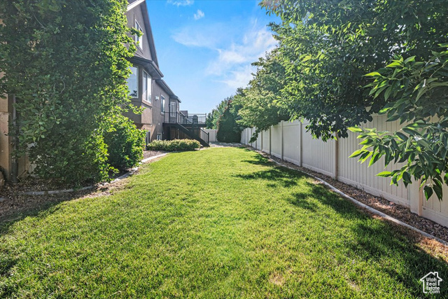 Photo 39 for MLS #2094916 at 1076 W River Hill Dr