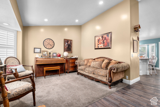 Photo 4 for MLS #2094918 at 302 W 730 South