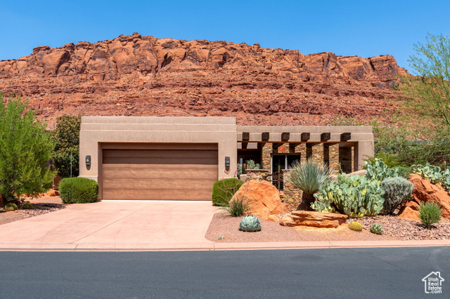 2336 W ENTRADA TRL #33, St George UT 84770