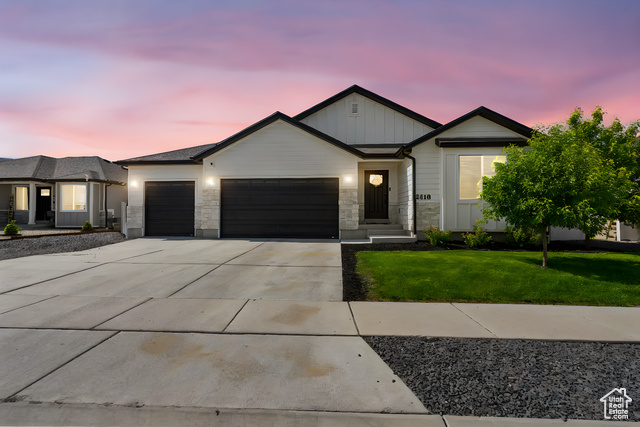2418 E QUAKING ASPEN LN, Eagle Mountain UT 84005