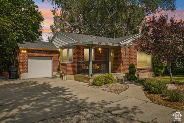 3232 S 2600 E, Salt Lake City UT 84109