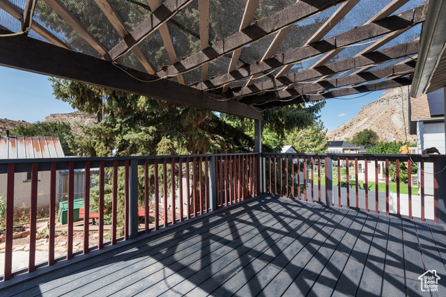 Photo 3 for MLS #2095035 at 148 Duchesne St