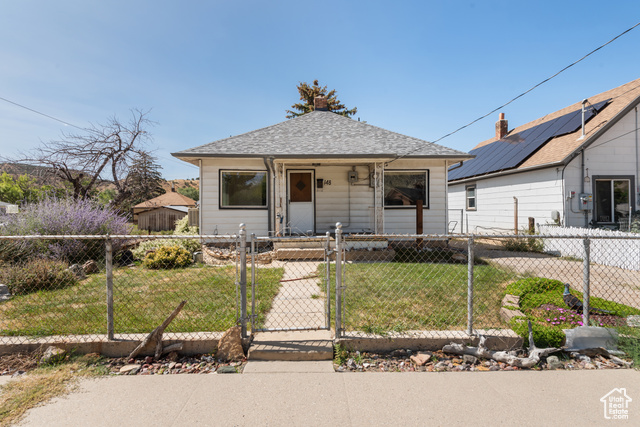 Photo 42 for MLS #2095035 at 148 Duchesne St