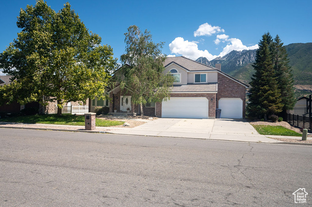 12035 S NICKLAUS RD, Sandy UT 84092