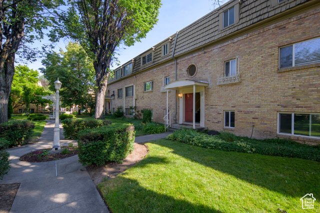2220 E MURRAY HOLLADAY RD #75, Salt Lake City UT 84117