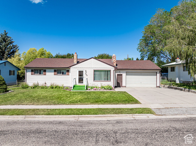 320 S 2ND ST, Soda Springs ID 83276