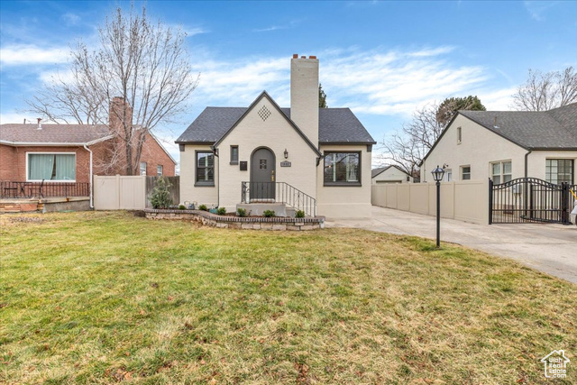 Photo 37 for MLS #2095149 at 1662 E Browning Ave