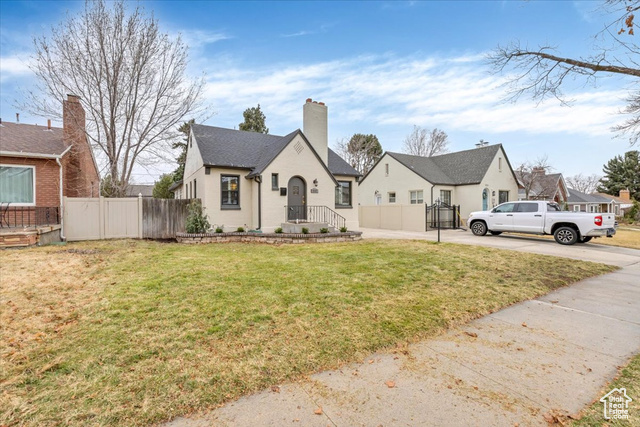 Photo 38 for MLS #2095149 at 1662 E Browning Ave