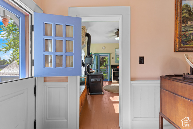Photo 15 for MLS #2095157 at 52 E 1st