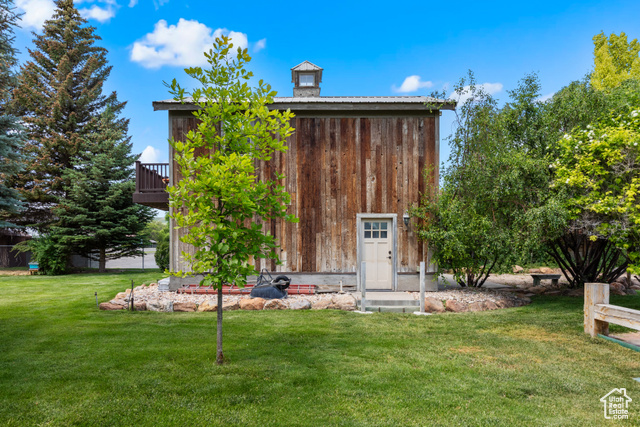 Photo 49 for MLS #2095157 at 52 E 1st