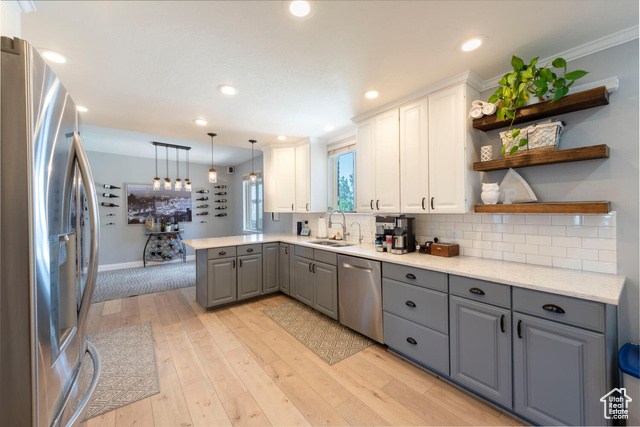Photo 8 for MLS #2095183 at 861 E Millbrook Way