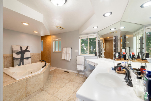 Photo 17 for MLS #2095183 at 861 E Millbrook Way