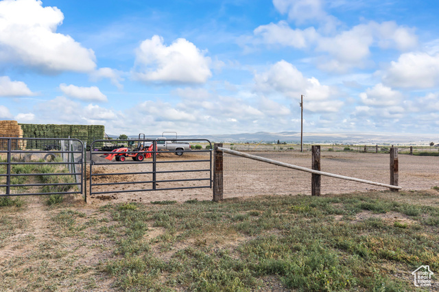 Photo 50 for MLS #2095220 at 1036 E Airport Rd