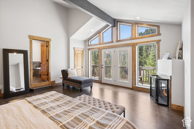 Photo 18 for MLS #2095231 at 535 Crestview Dr