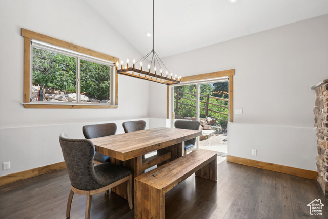 Photo 11 for MLS #2095231 at 535 Crestview Dr