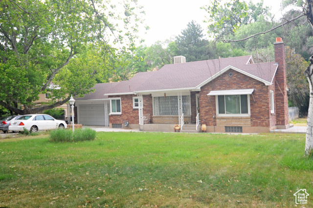 Photo 19 for MLS #2095233 at 1160 E 12th St