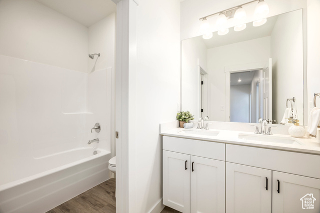 Photo 23 for MLS #2095242 at 717 S Harrison Dr #29