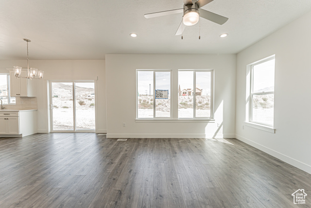Photo 7 for MLS #2095277 at 1536 W Boseman Way #629