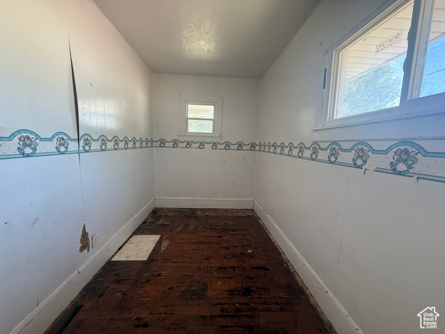 Photo 29 for MLS #2095311 at 111 E Center