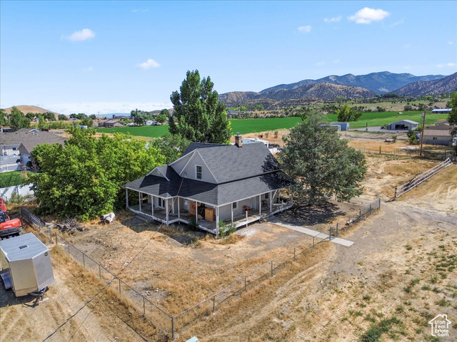 Photo 2 for MLS #2095311 at 111 E Center
