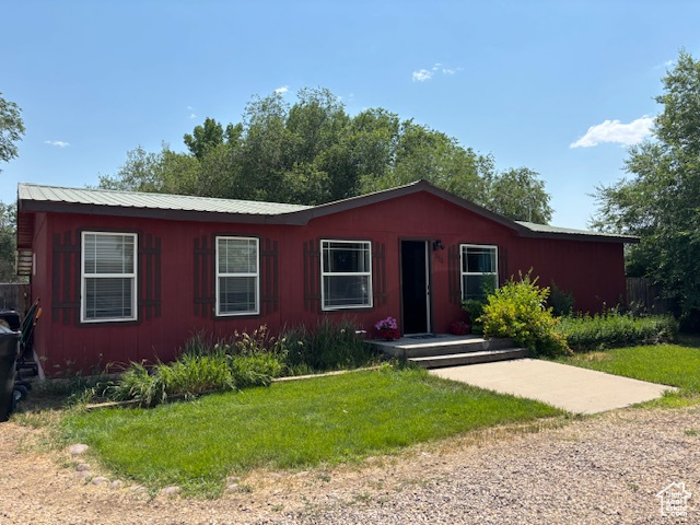 290 E 800 S, Roosevelt UT 84066