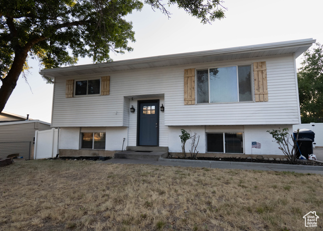 9446 S BARIUM ST, Sandy UT 84094