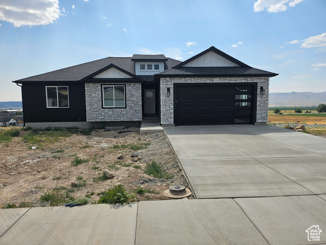 1569 N 300 E ,Nephi UT 84648