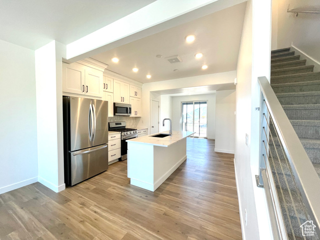 Photo 10 for MLS #2095389 at 2043 W Pinnacle Ln #G-1
