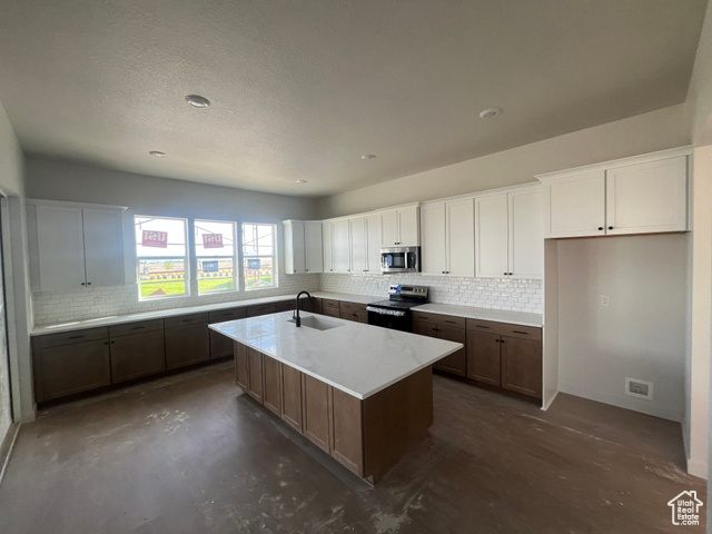 Photo 3 for MLS #2095412 at 3051 N Stardew St #315