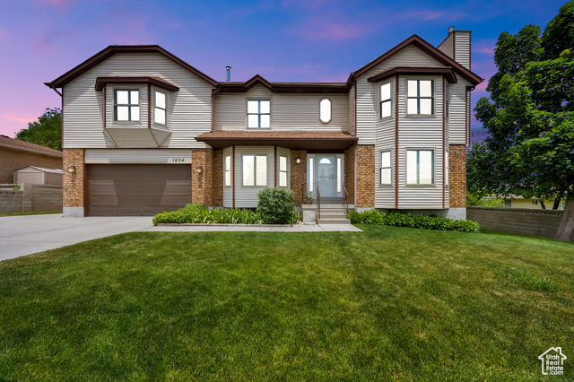 1604 W ROENEWOOD CIR, Taylorsville UT 84123