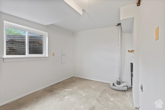 Photo 15 for MLS #2095470 at 3832 S Danbury Cir