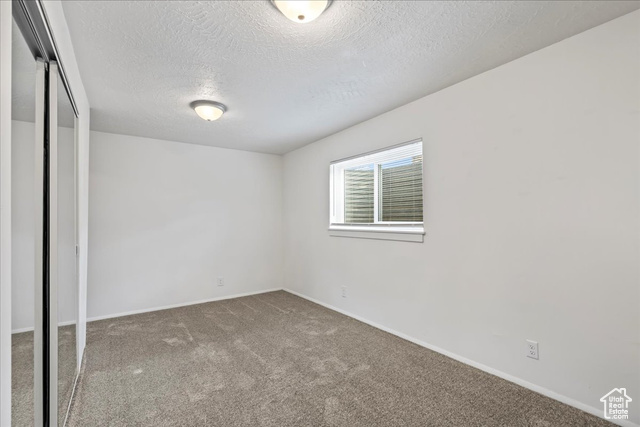 Photo 11 for MLS #2095470 at 3832 S Danbury Cir