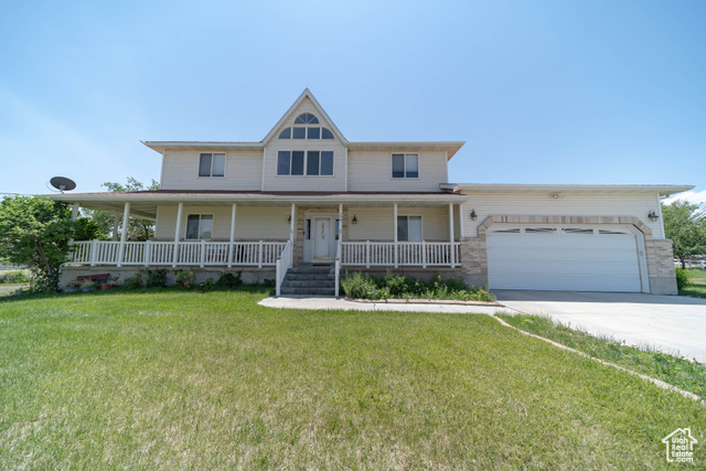 190 E 600 N, Ferron UT 84523