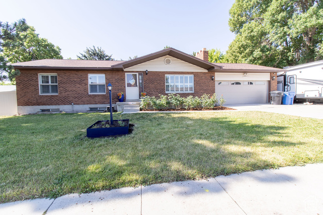 1471 W STERN DR, Taylorsville UT 84123