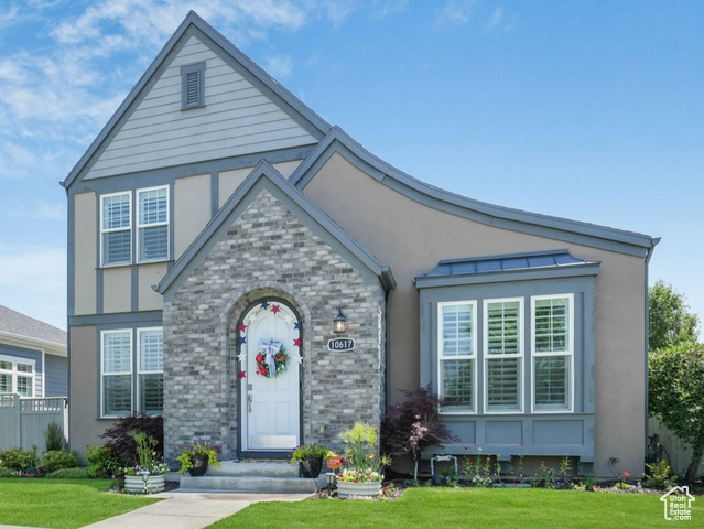 10617 S SPLIT ROCK DR, South Jordan UT 84009