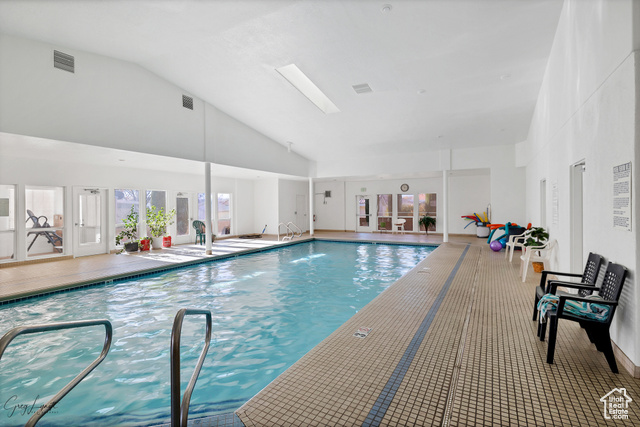 Photo 23 for MLS #2095557 at 2990 E Riverside Dr #3