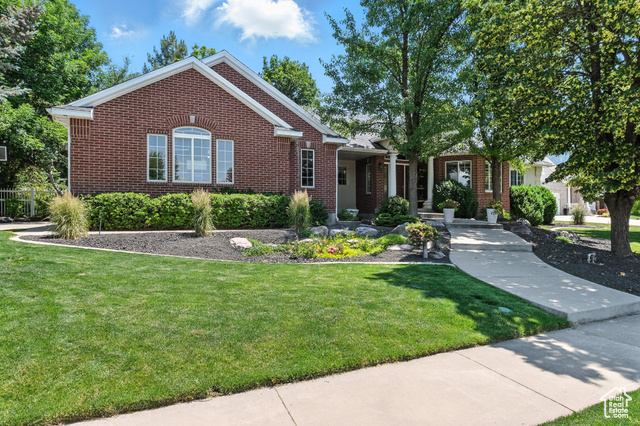 MLS #2095600 - 1680 N Camelot Dr