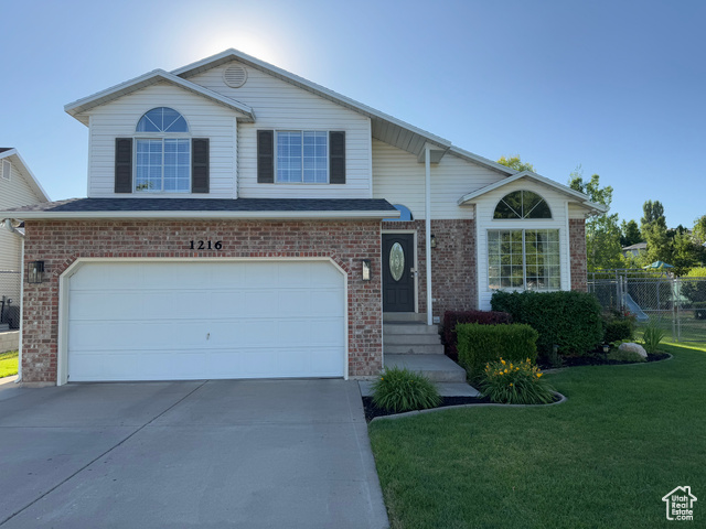1216 N 2725 W, Layton UT 84041