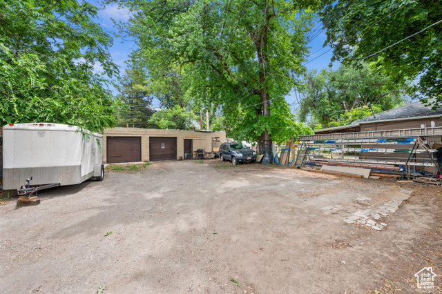 Photo 15 for MLS #2095652 at 3112 S Adams Ave