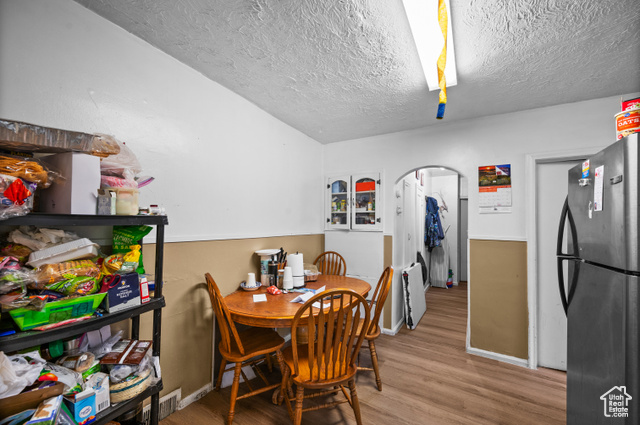 Photo 11 for MLS #2095652 at 3112 S Adams Ave