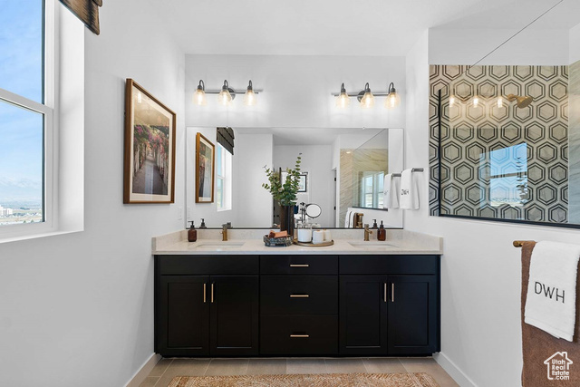 Photo 9 for MLS #2095672 at 1117 W Mahogany St