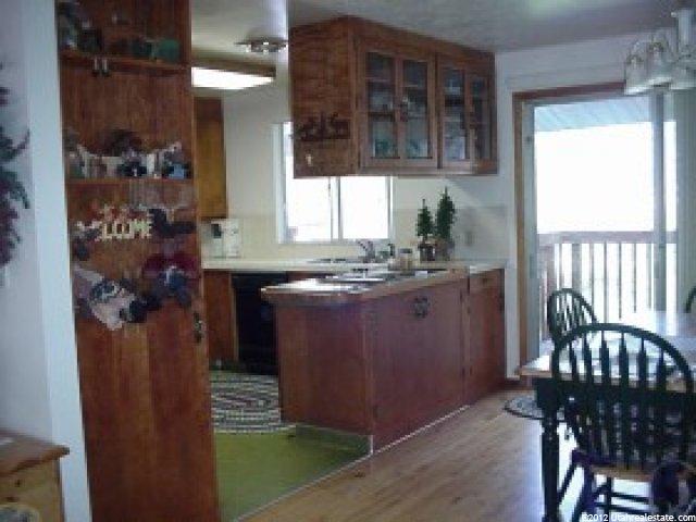 2247 E Oakridge Dr, Layton, UT 84040 — photo 3