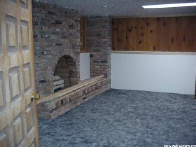 2247 E Oakridge Dr, Layton, UT 84040 — photo 5