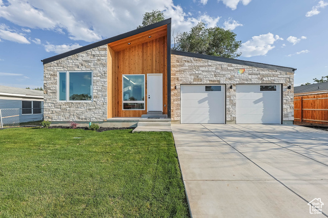3839 W SADDLER DR, West Jordan UT 84088