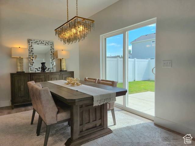 Photo 8 for MLS #2095755 at 352 W Ropelato Dr