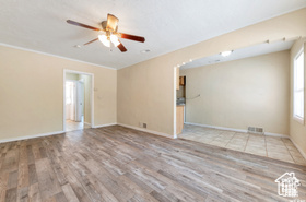 Photo 2 for MLS #2095758 at 2560 Porter